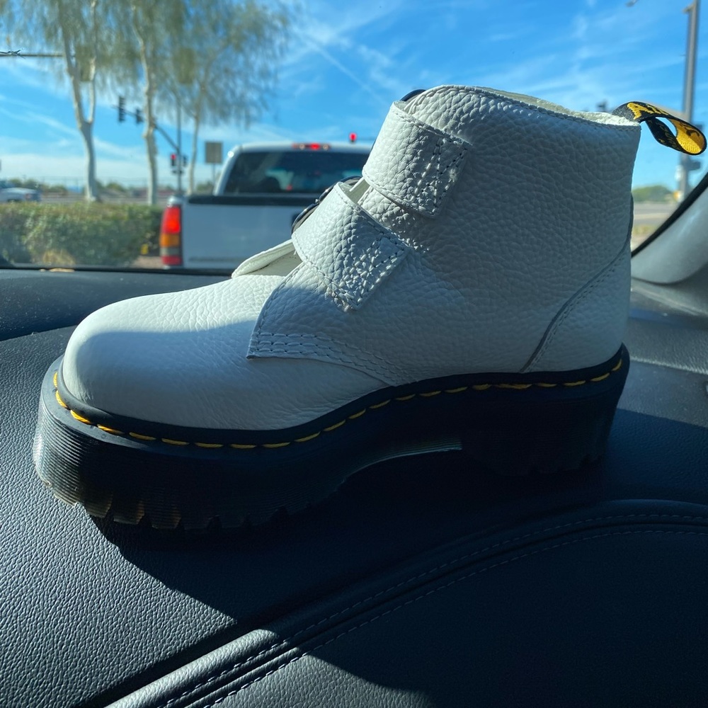 Docs size 7 women!